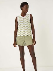 Roman White Scallop Wave Knit Vest - Image 4 of 5