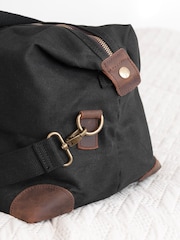 Treat Republic Personalised Luxury Waxed Canvas Holdall - Image 3 of 5