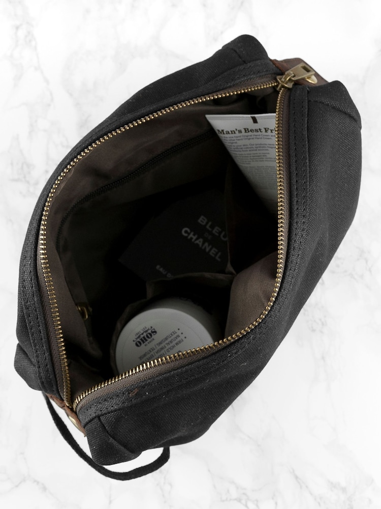 Treat Republic Personalised Mens Vintage Waxed Canvas Wash Bag - Image 2 of 4