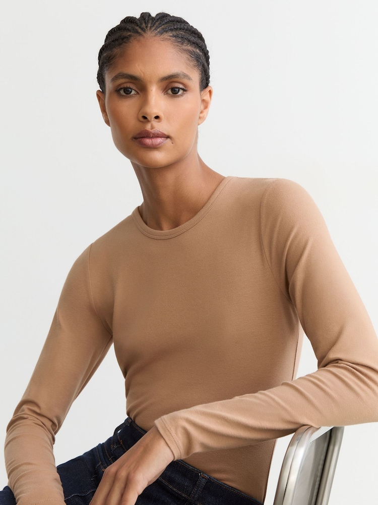 Reiss Camel Jada Cotton Crew-Neck Long-Sleeve T-Shirt With Stretch - Image 1 of 6 Reiss Camel Jada Cotton Crew-Neck Long-Sleeve T-Shirt With Stretch - Image 1 of 6