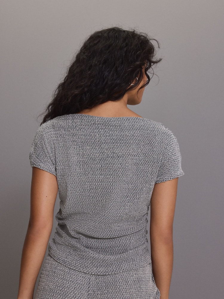Gris - Haut texturé Col bénitier drapé - Image 4 of 9