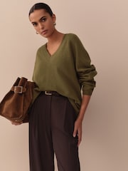 Green 100% Merino Wool N. Premium V-Neck Jumper - Image 1 of 5