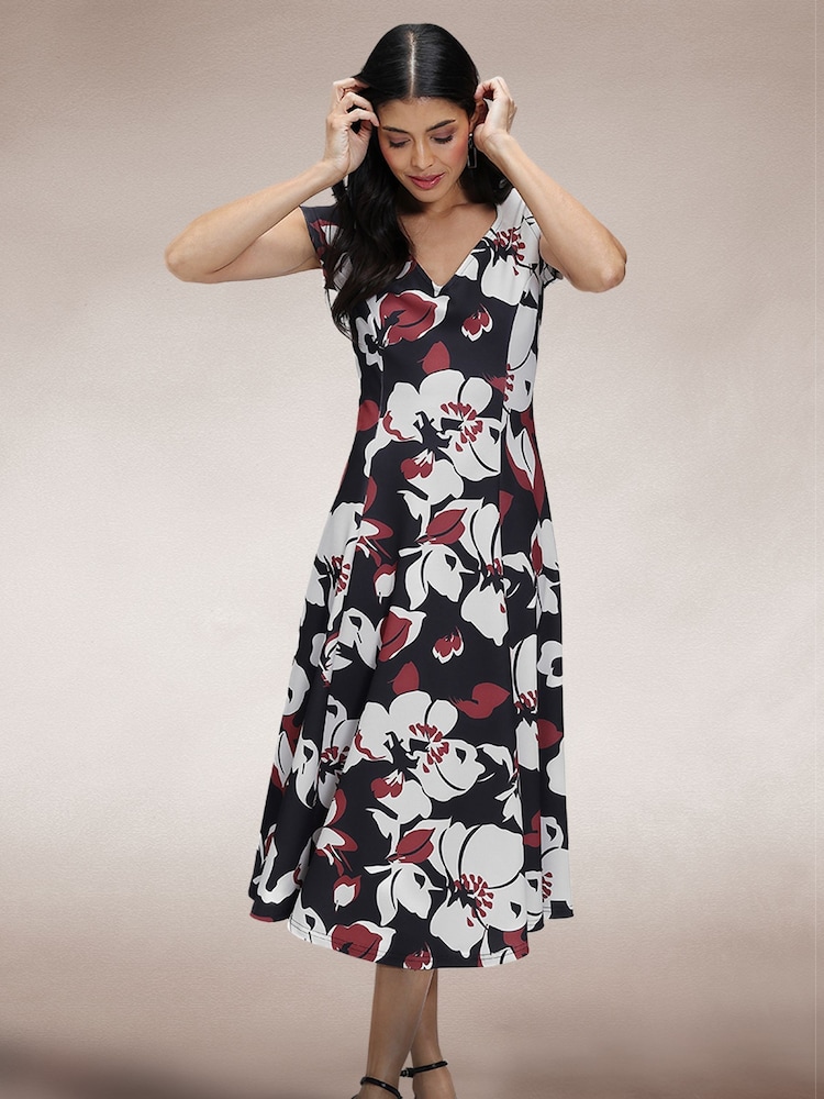 Hot Squash A Line Midi Black Dress with Cap Sleeves - Image 1 of 4
