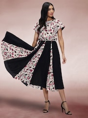 Hot Squash Pleated Midi Dress - Image 5 of 7