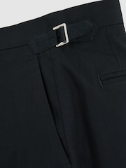 Темно-синий - Reiss Sketch Cotton-Linen Tailored Shorts - Изображение 6 из 6