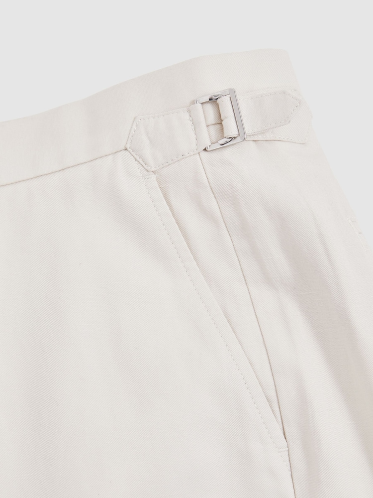 Песочный - Reiss Sketch Cotton-Linen Tailored Shorts - Изображение 7 из 7