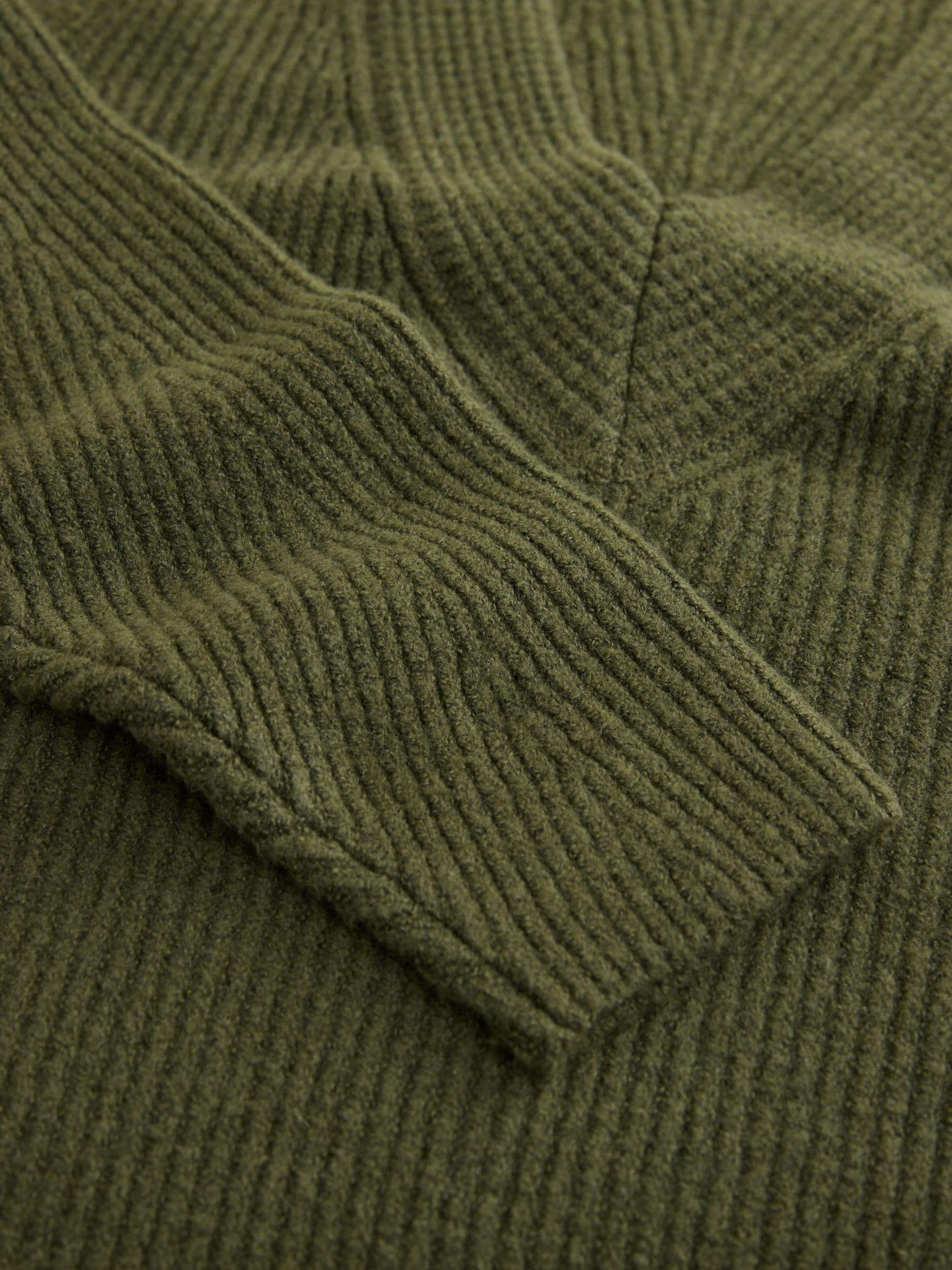 F89929s7.jpg