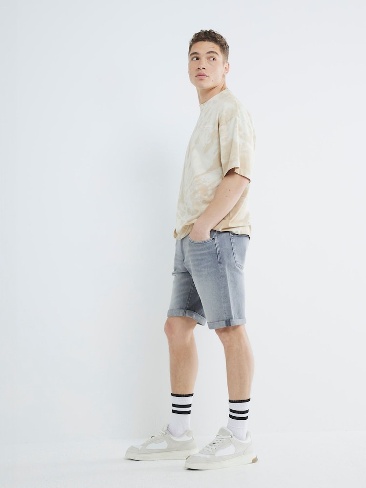 River Island Grey Slim Fit Shorts - Image 2 of 4