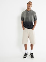 River Island Natural Grohl Skate Shorts - Image 4 of 4