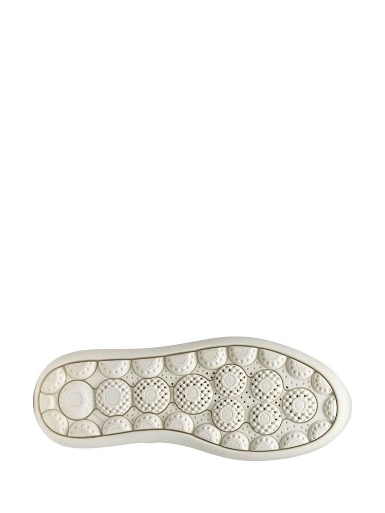 Geox D Spherica ECUB-2 White Sneakers - Image 4 of 4 Geox D Spherica ECUB-2 White Sneakers - Image 4 of 4