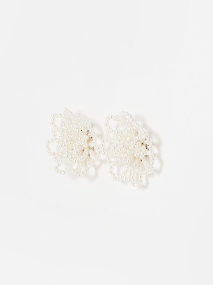 Oliver Bonas White Tate Flower Silhouette Faux Pearl Earrings - Image 4 of 4 Oliver Bonas White Tate Flower Silhouette Faux Pearl Earrings - Image 4 of 4