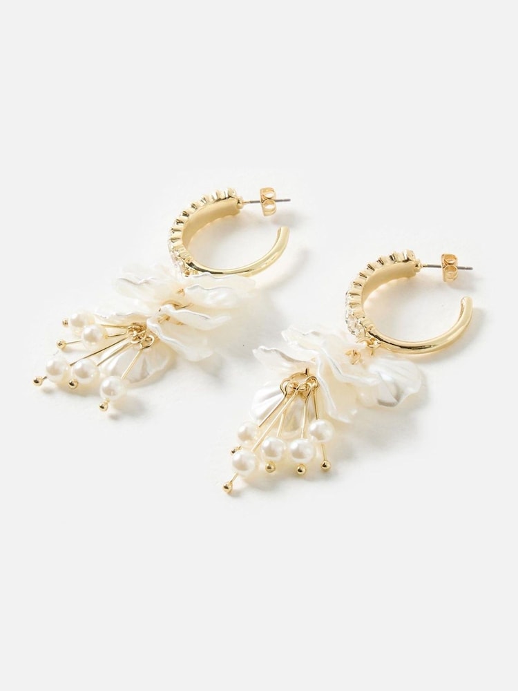 Oliver Bonas White Hannah Faux Shell Statement Earrings - Image 1 of 4