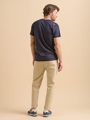 Brakeburn Beach Pocket 100% Cotton T-Shirt - Bild 2 von 6