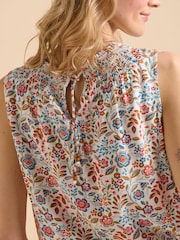 Brakeburn Secret Garden Vest - Image 4 of 6