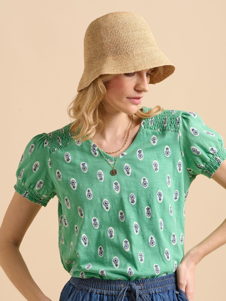 Brakeburn Green Woodblock Jersey 100% Cotton T-Shirt - Image 1 of 6