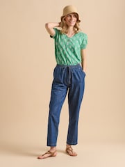 Brakeburn Green Woodblock Jersey 100% Cotton T-Shirt - Image 4 of 6