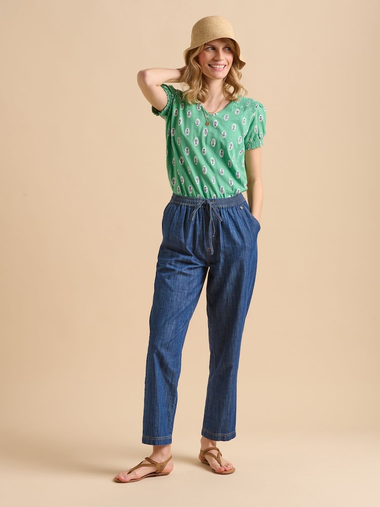 Brakeburn Green Woodblock Jersey 100% Cotton T-Shirt - Image 4 of 6