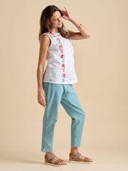 Brakeburn Cream Resort Sleeveless Blouse - Image 2 of 5
