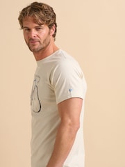 Brakeburn Natural Light Seagul 100% Cotton T-Shirt - Image 5 of 6