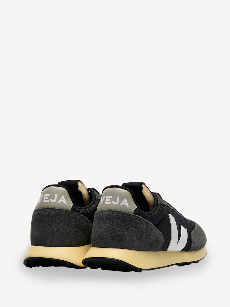 Veja Rio Branco II Black Trainers - Image 3 of 3
