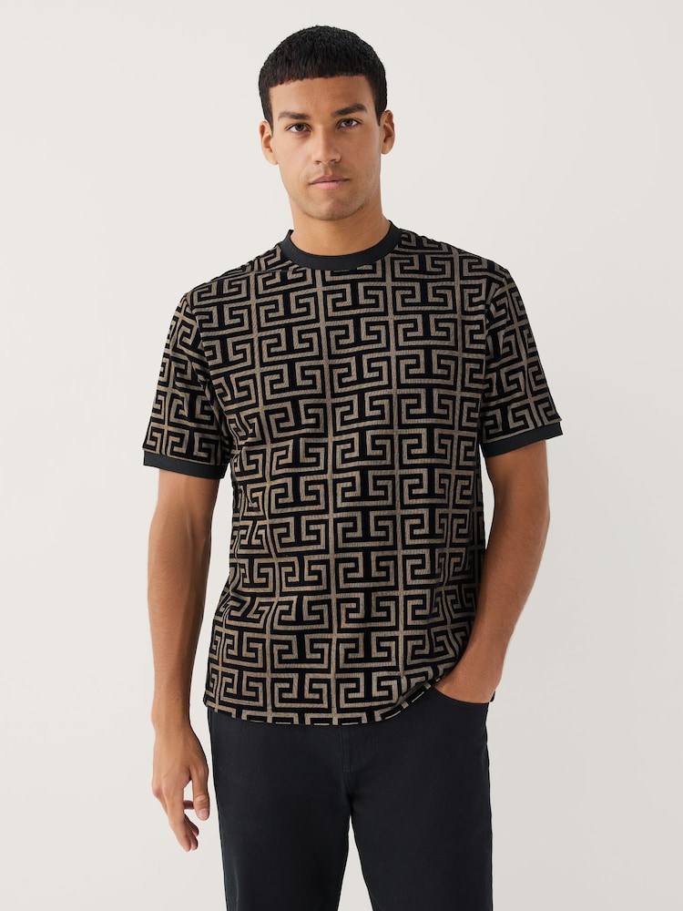 Preto/Dourado - Camiseta Smart Flocked - Imagem 2 de 9