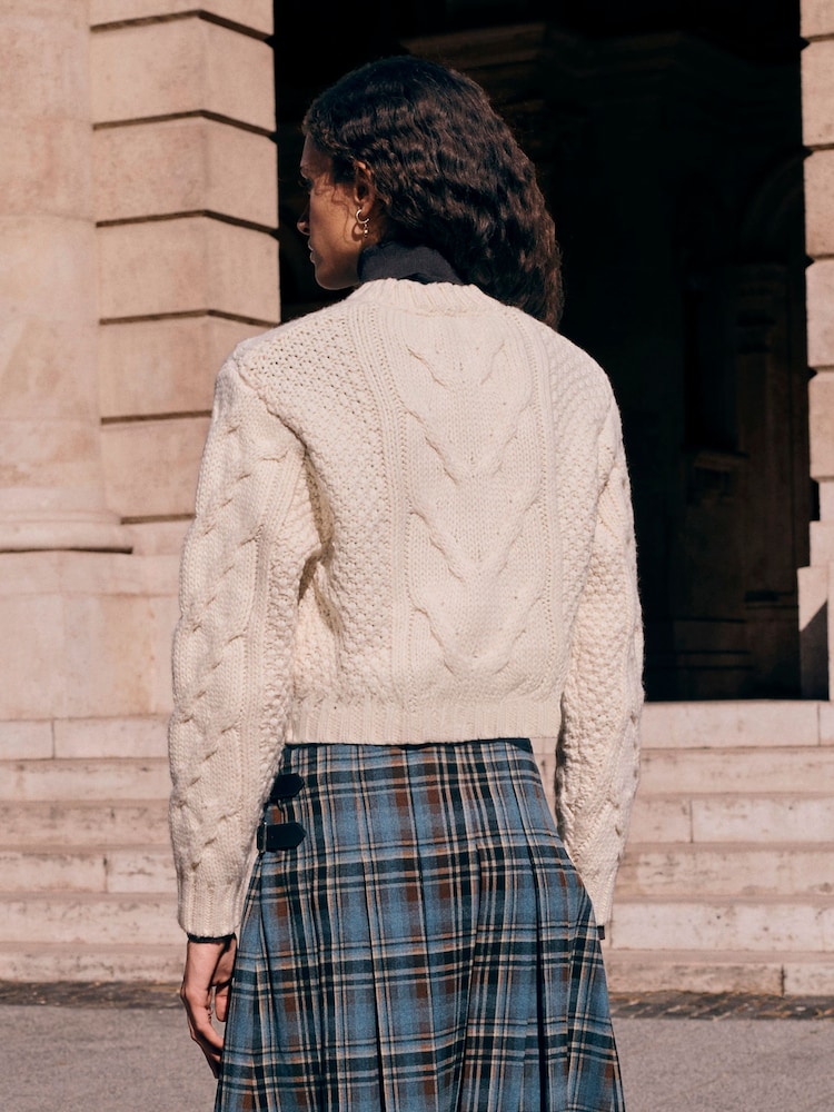 Ecru Chunky Cable Knit Cardigan - Image 3 of 3