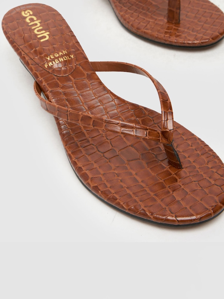 Schuh Sunnie Toe Post Kitten Black Sandals - Image 3 of 4