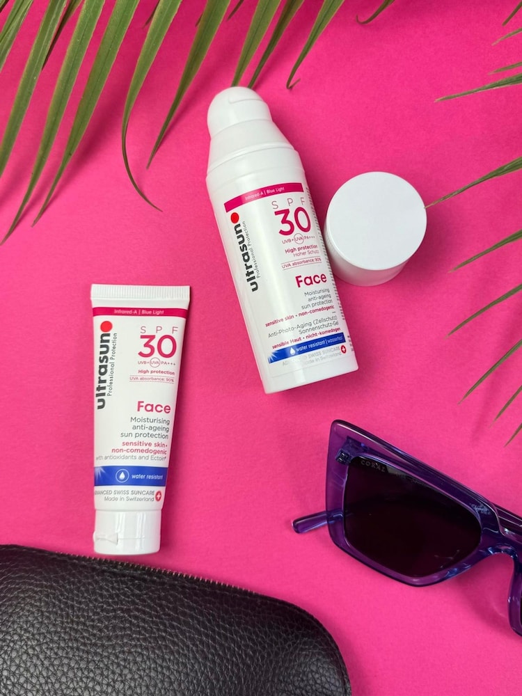 Ultrasun Face Cream SPF30 25ml - Image 3 of 3