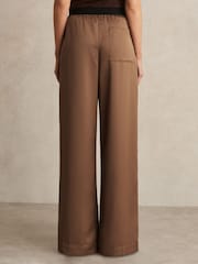 Reiss Taupe Neutral Elsie Satin Wide Leg Elastic Waist Trousers - Image 5 of 7
