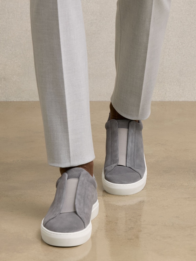 Gris - Reiss Emil Suede Slip-Ons Elasticated Trainers - Imagen 2 de 5