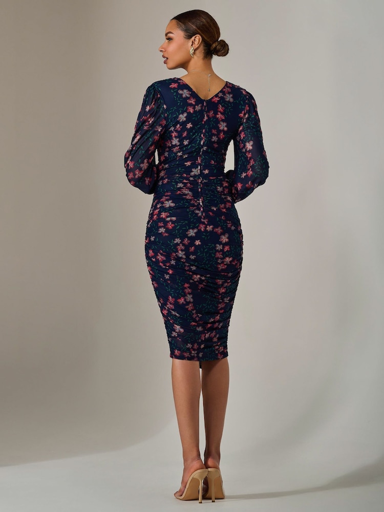 Blau - Jolie Moi – figurbetontes Kleid aus Netzstoff mit langen Ärmeln und Rüschen - Bild 2 von 6