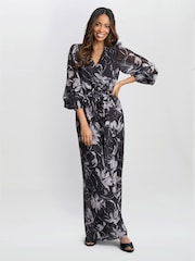 Gina Bacconi Kourtney Chiffon Black Jumpsuit - Imagen 3 de 6
