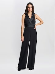 Gina Bacconi Melodie Crepe Black Jumpsuit With Satin Bow - Imagen 3 de 5