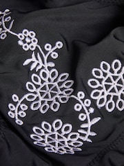 Conjunto de bikinis con volantes bordados de Monsoon - Imagen 3 de 3
