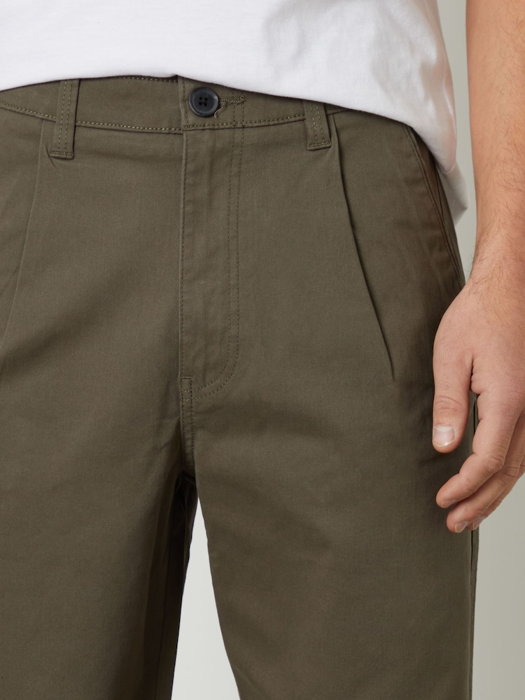 Threadbare Green Straight Leg Pleated Chinos Trousers - Image 4 of 5