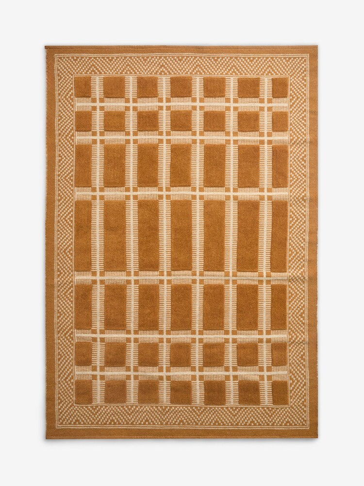 Honey Gold Jacquard Tile Rug - Image 2 of 5