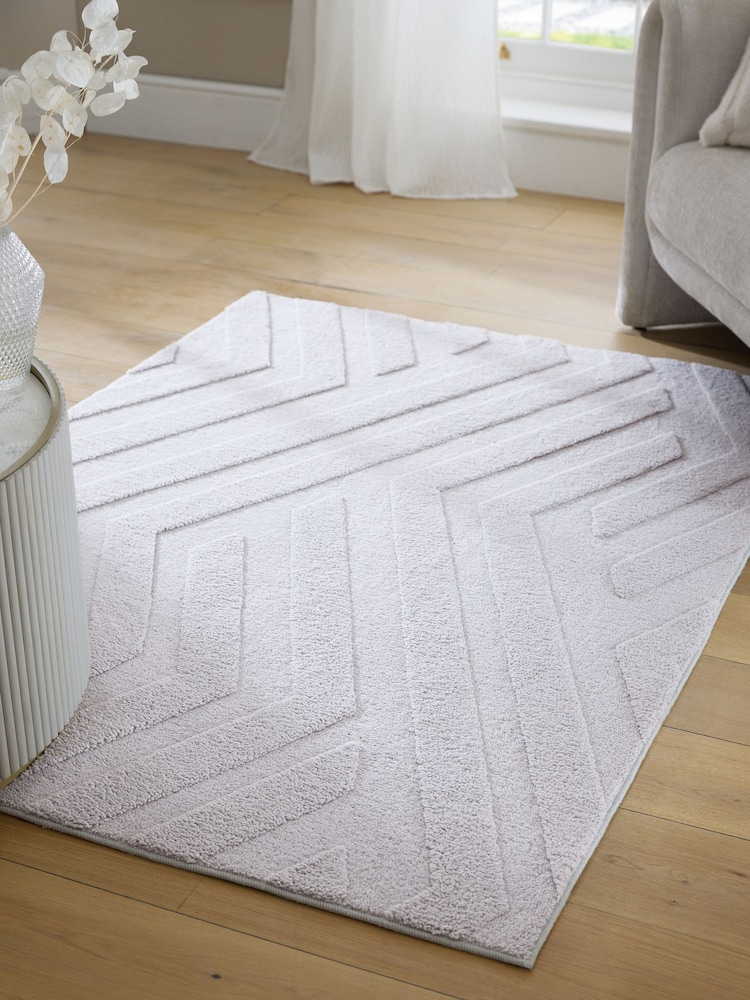 Grey Chevron Bourg Rug - Image 1 of 5 Grey Chevron Bourg Rug - Image 1 of 5