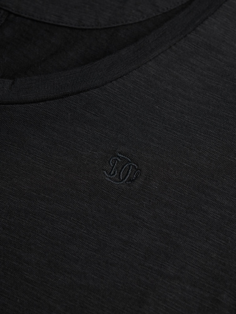Superdry Black Studios Scoop Neck T-Shirt - Image 7 of 7 Superdry Black Studios Scoop Neck T-Shirt - Image 7 of 7