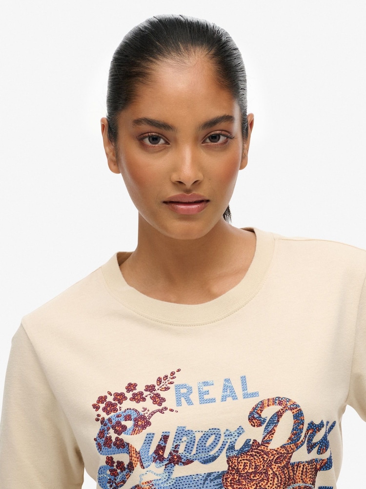 Superdry Natural Tokyo Vintage Logo Relaxed T-Shirt - Image 2 of 3 Superdry Natural Tokyo Vintage Logo Relaxed T-Shirt - Image 2 of 3