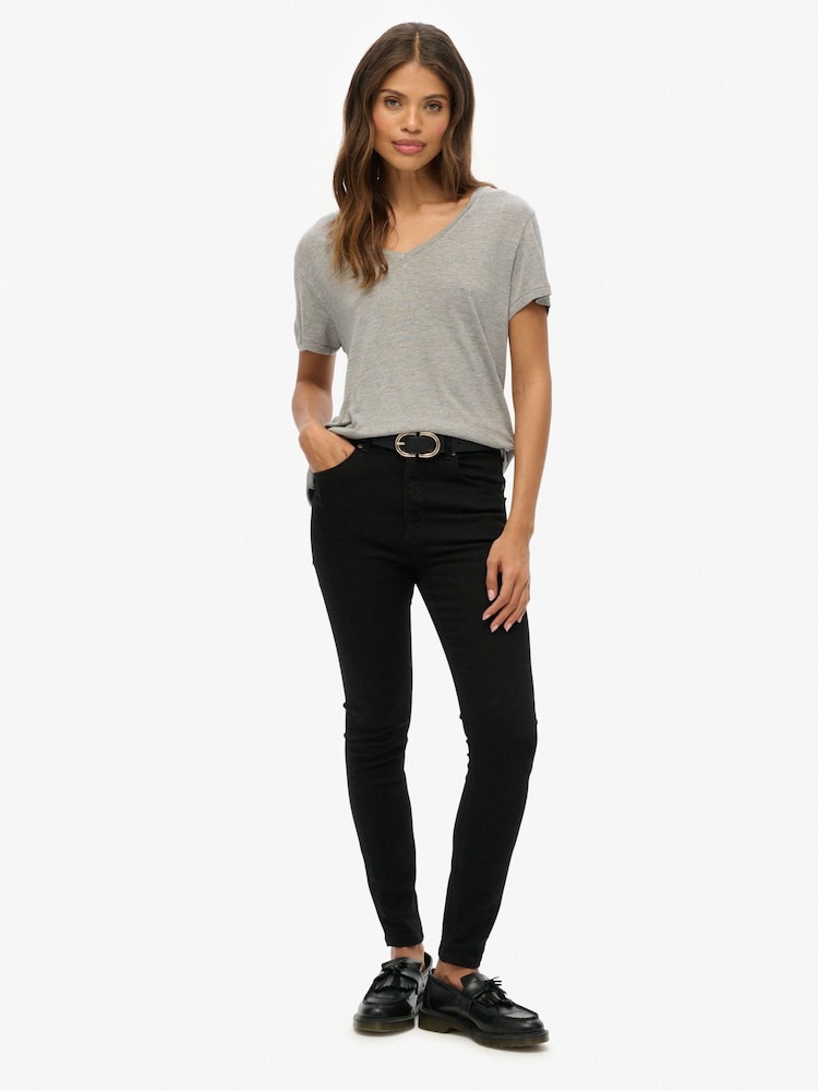 Cinza - Camiseta Superdry Studios Slub Emb Vee - Imagem 2 de 6