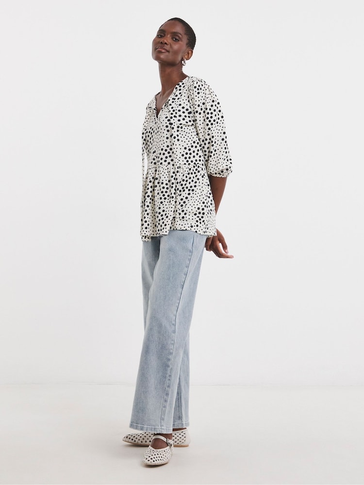 JD Williams Black Bow Blouson Peplum Hem Top - Image 2 of 4