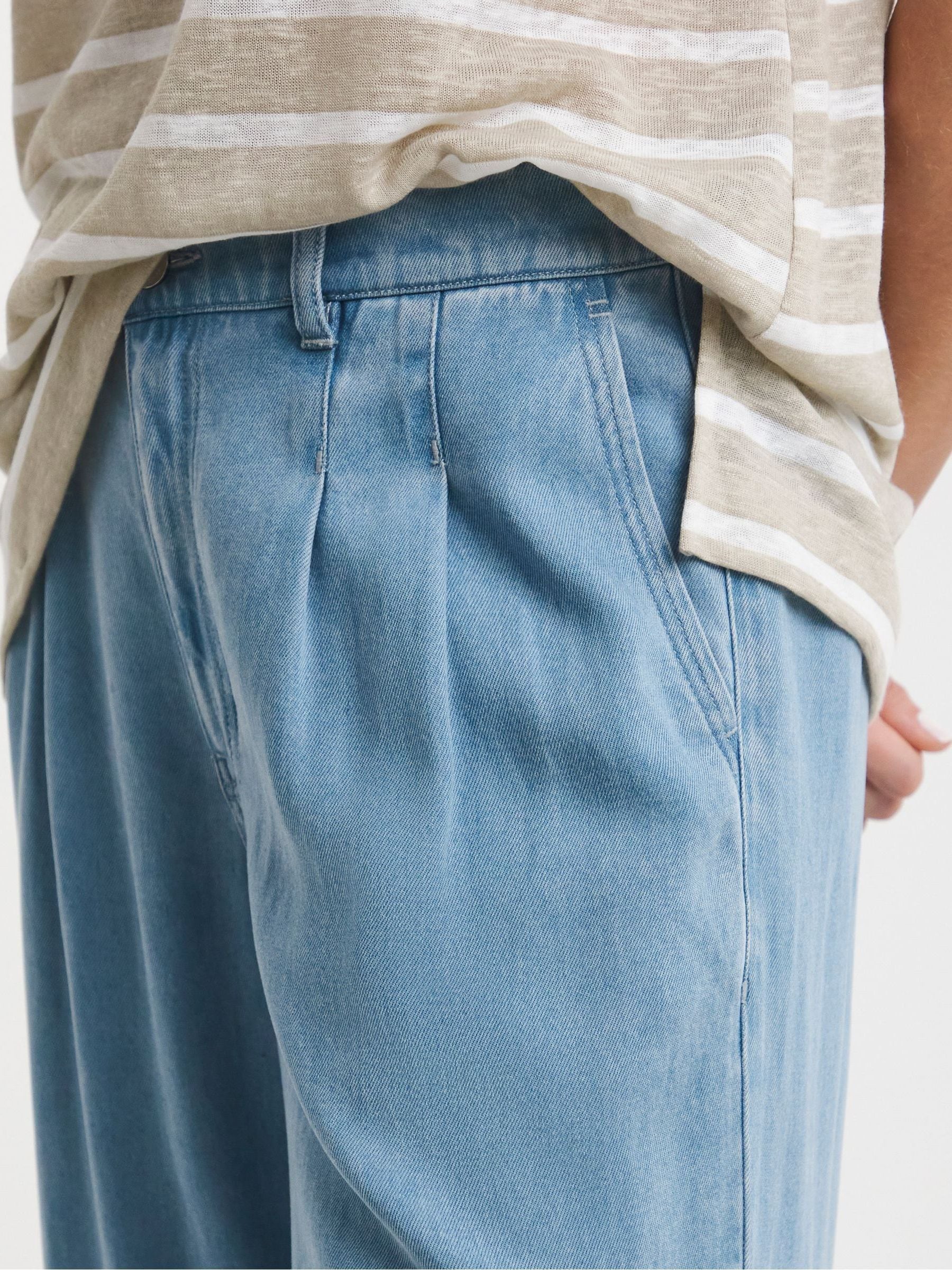 Comprar Calça jeans JD Williams de denim leve e perna larga from