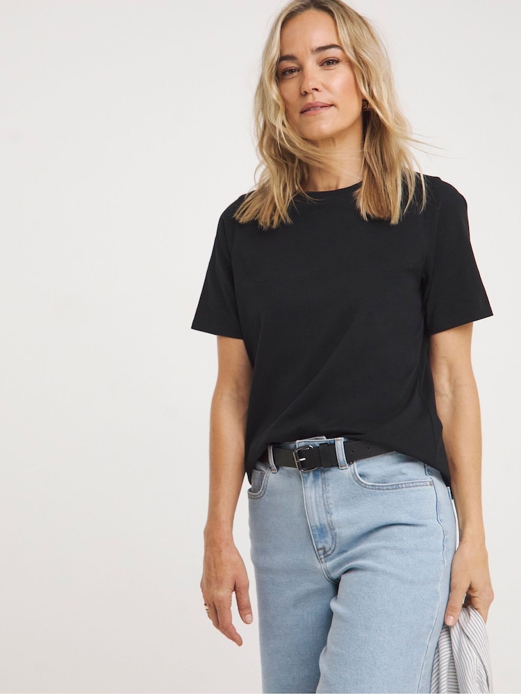JD Williams Black 100% Cotton Crew Neck T-Shirts 5 Pack - Image 2 of 5