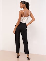 Negro - Lipsy Stab Stitch Detail Tapered Trousers - Imagen 3 de 4
