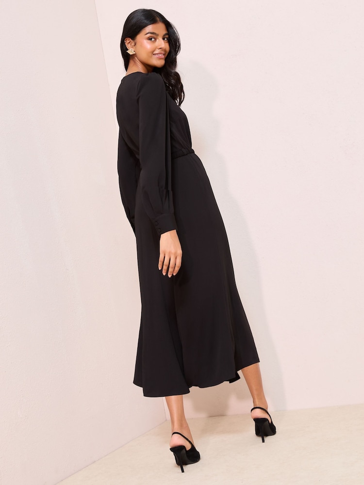 Friends Like These Black Keyhole Snaffle Midi Dress - Image 4 of 4