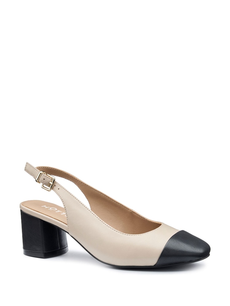 Buty Hotter Shimmy z klamrą, o szerokim kroju - Image 2 of 4