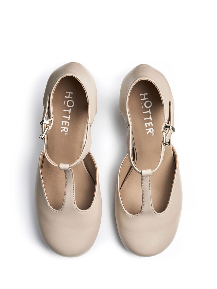Hotter Cream Regular Fit Tempo Buckle Shoes - Image 4 of 4