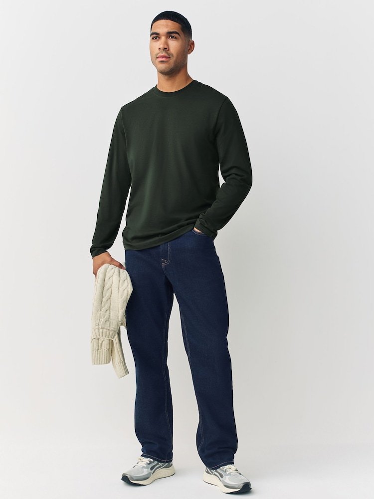 Green Regular Fit Long Sleeve Crew Neck T-Shirt - Image 2 of 7 Green Regular Fit Long Sleeve Crew Neck T-Shirt - Image 2 of 7
