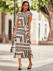 Sosandar Black Geometric Print Stretch Waist Midi Jersey Dress - Image 3 of 5
