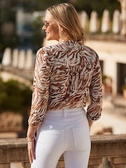 Sosandar Brown Chic Print Relaxed Utility Shirt - Image 3 of 4